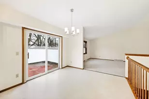 10 Wynbrook Cir, Madison, WI 53704 - Photo 11