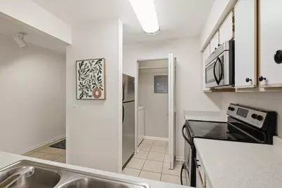 802 Kottke Drive #8, Madison, WI 53719 - Photo 15