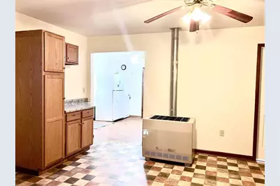 110 3rd Street, Elroy, WI 53929 - Photo 7