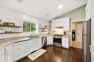 64 Oakland Rd, Cambridge, WI 53523 - Photo 19