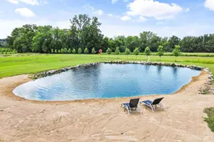 64 Oakland Rd, Cambridge, WI 53523 - Photo 5