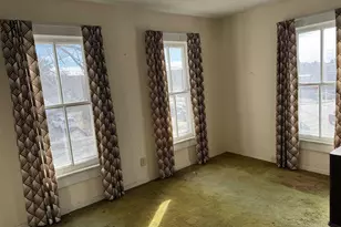 215 E Centerway St, Janesville, WI 53545 - Photo 9