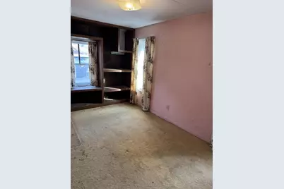 215 E Centerway Street, Janesville, WI 53545 - Photo 15