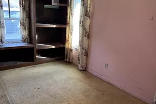 215 E Centerway St, Janesville, WI 53545 - Photo 15