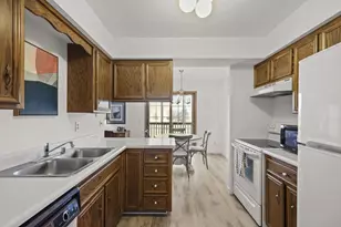 7372 Old Sauk Rd, Madison, WI 53717 - Photo 21