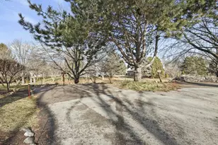 7372 Old Sauk Rd, Madison, WI 53717 - Photo 11