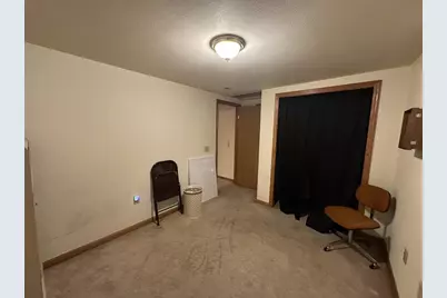 328 Vernon Avenue, Beloit, WI 53511 - Photo 33