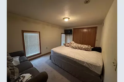 328 Vernon Avenue, Beloit, WI 53511 - Photo 25