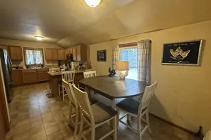 328 Vernon Ave, Beloit, WI 53511 - Photo 5