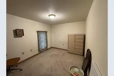 328 Vernon Avenue, Beloit, WI 53511 - Photo 31