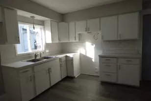 951 Highland Ave, Beloit, WI 53511 - Photo 11