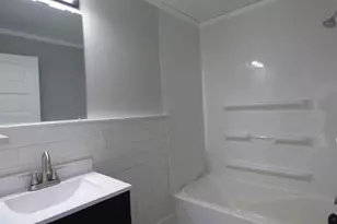 951 Highland Ave, Beloit, WI 53511 - Photo 9