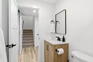 516 Noble Oak Run, Verona, WI 53593 - Photo 35