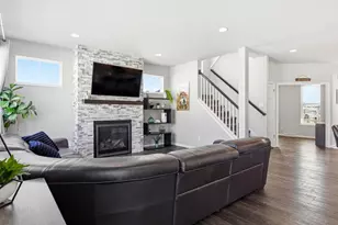 516 Noble Oak Run, Verona, WI 53593 - Photo 13