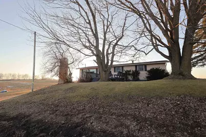 24381 N Irish Ridge Road, Boscobel, WI 53805 - Photo 5