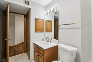 601 N Segoe Rd, Madison, WI 53705 - Photo 27