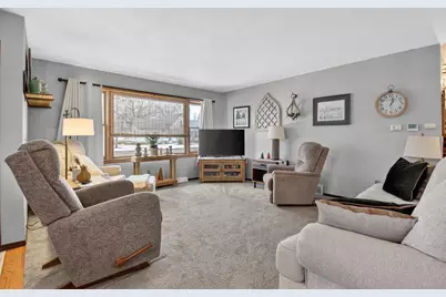 209 W Chestnut Street, Pardeeville, WI 53934 - Photo 5