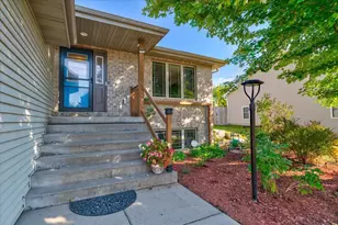 701 Killian Trail, Cottage Grove, WI 53527 - Photo 7