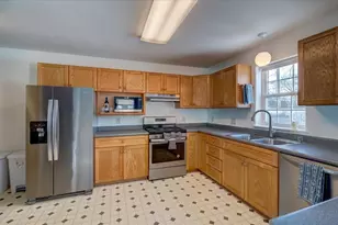5215 Manitowoc Pkwy, Madison, WI 53705 - Photo 11