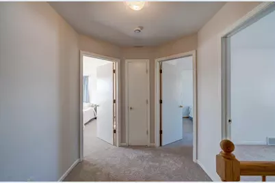 5215 Manitowoc Parkway, Madison, WI 53705 - Photo 15