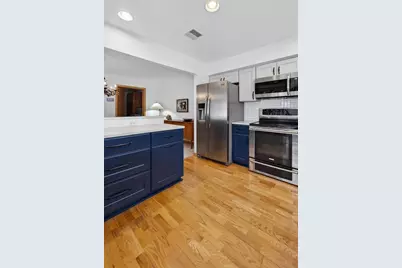 7214 Saukdale Drive, Madison, WI 53717 - Photo 9