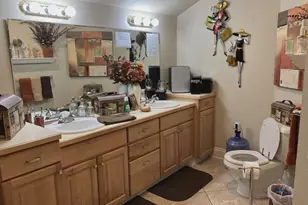 142 Dewey St, Sun Prairie, MN 53590 - Photo 21