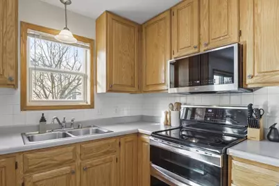 6 Byars Circle, Madison, WI 53719 - Photo 15