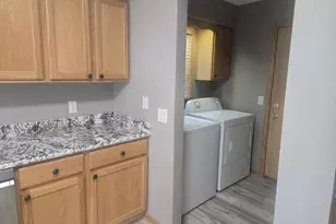 4242 Greenbriar Dr, Janesville, WI 53546 - Photo 5