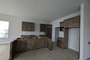 2052 Barber Dr, Stoughton, WI 53589 - Photo 9