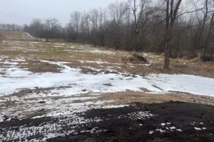 190 Deer Run Dr, Fall River, WI 53932 - Photo 7