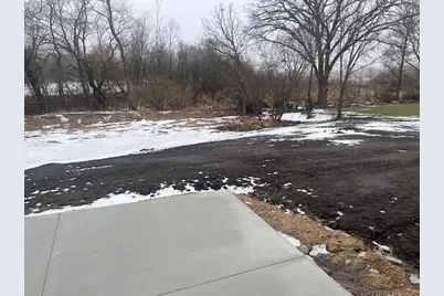 190 Deerrun Drive, Fall River, WI 53932 - Photo 9