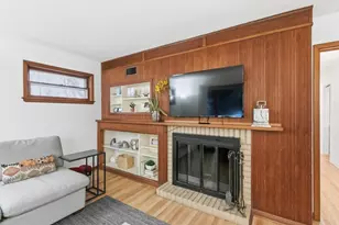 555 Glen Dr, Madison, WI 53711 - Photo 5