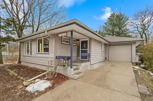 555 Glen Dr, Madison, WI 53711 - Photo 3