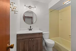 422 Eaton St, Green Lake, WI 54941 - Photo 21