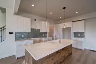 4157 Fox Frst Wy, DeForest, WI 53532 - Photo 15