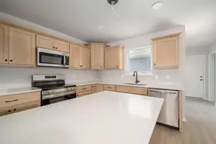 5314 Athlone Rd, Fitchburg, WI 53711 - Photo 7