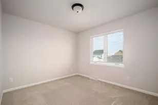 5314 Athlone Rd, Fitchburg, WI 53711 - Photo 13