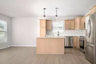 11 Spittlebug Cir, Madison, WI 53718 - Photo 5