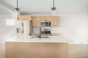 9228 Gentle Feather Rd, Madison, WI 53593 - Photo 5