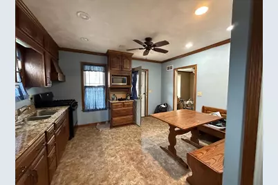 1203 Vine Street, Beloit, WI 53511 - Photo 5