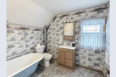 1203 Vine Street, Beloit, WI 53511 - Photo 17