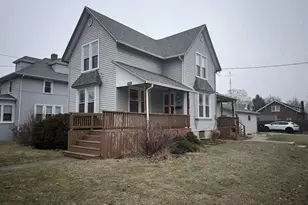 1203 Vine St, Beloit, WI 53511 - Photo 1