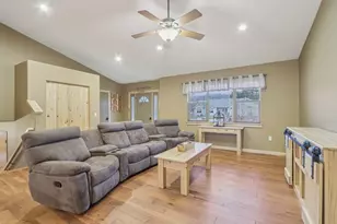 W10675 Wildenberg Dr, Lodi, WI 53555 - Photo 11