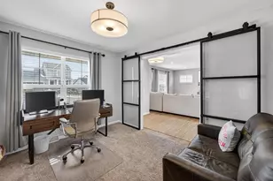 833 Sugar Maple Ln, Verona, WI 53593 - Photo 7