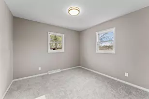 513 W 2nd St, Reedsburg, WI 53959 - Photo 17