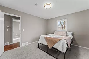 513 W 2nd St, Reedsburg, WI 53959 - Photo 15