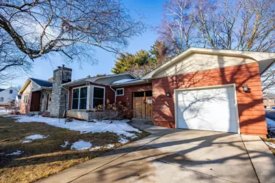 308 W Division Street, Ridgeville, WI 53533 - Photo 3