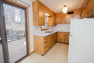 219 W Commerce Street, Mineral Point, WI 53565 - Photo 15