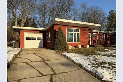 219 W Commerce Street, Mineral Point, WI 53565 - Photo 3