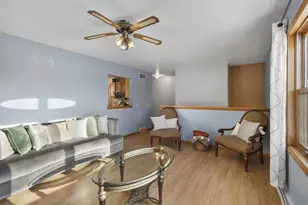 26 Geronimo Cir, Madison, WI 53713 - Photo 9